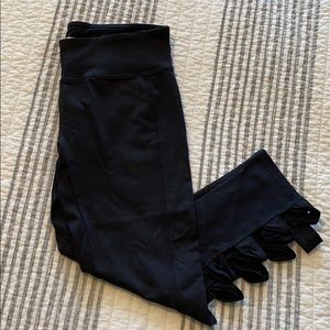 Forever 21 cropped workout pants